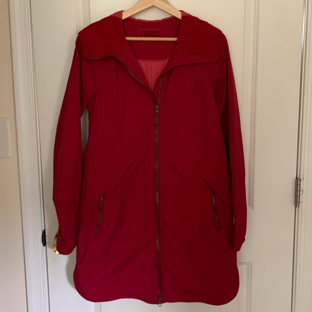 Lululemon raincoat/ trench coat
